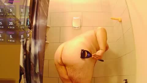 strong_bear89 online show from May 2026 02:20:02 AM