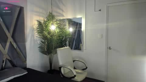 Alexa   online show from February 2026 11:06:02 AM