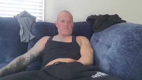 StrongAndHard online show from October 2025 01:45:02 PM