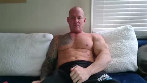 StrongAndHard online show from February 2026 02:27:01 PM