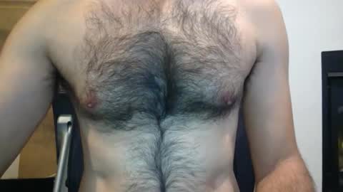 Snapshot of strongandmanly chatting on January 2025 01:38:02 AM Strongandmanly online show from January 2025 01:38:02 AM