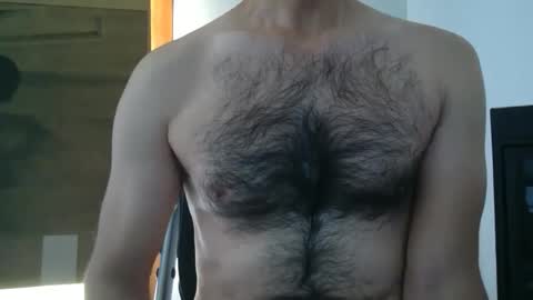 Snapshot of strongandmanly chatting on January 2025 06:27:02 PM Strongandmanly online show from January 2025 06:27:02 PM