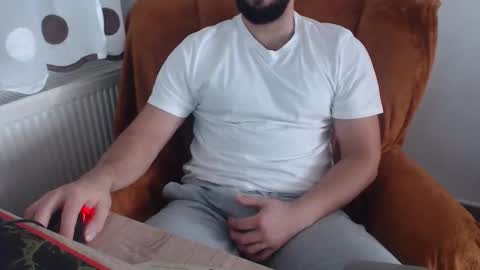 StrongCoffee online show from November 2025 10:34:02 AM