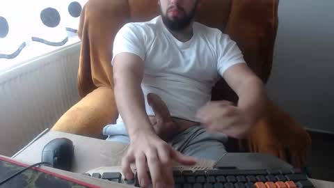 StrongCoffee online show from November 2025 08:53:02 AM