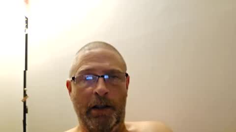 Snapshot of strongskin chatting on December 2024 03:59:02 AM Strongskin online show from December 2024 03:59:02 AM