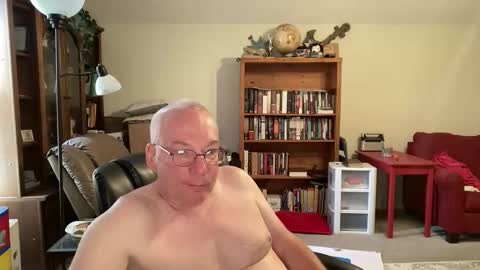 studballs1 online show from April 2026 01:57:02 PM