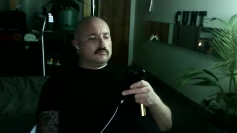 studley_1987 online show from November 2025 03:22:02 PM