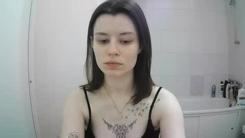 Eva online show from December 2025 07:41:01 PM