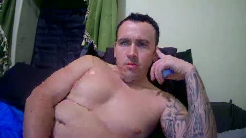 Snapshot of styles1003 chatting on December 2024 04:07:02 AM styles1003 online show from December 2024 04:07:02 AM