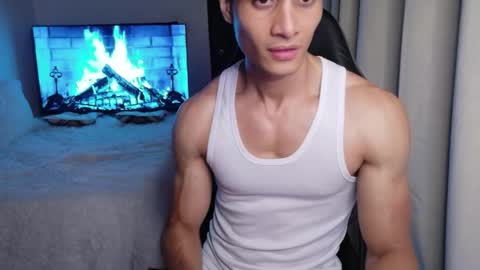 Snapshot of stylishman01 chatting on April 2026 11:18:01 PM stylish man online show from April 2026 11:18:01 PM