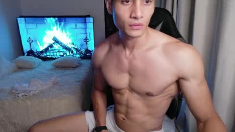 Snapshot of stylishman01 chatting on May 2026 09:34:02 PM stylish man online show from May 2026 09:34:02 PM