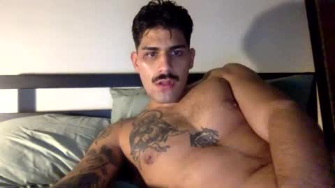 Snapshot of suaveces chatting on November 2025 04:12:02 AM suaveces online show from November 2025 04:12:02 AM