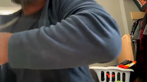 Snapshot of suavecito67 chatting on December 2024 06:20:02 PM suavecito67 online show from December 2024 06:20:02 PM