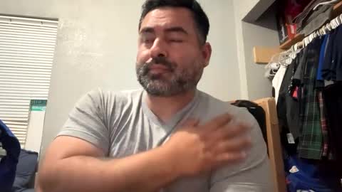 Snapshot of suavecito67 chatting on February 2025 01:02:01 AM suavecito67 online show from February 2025 01:02:01 AM