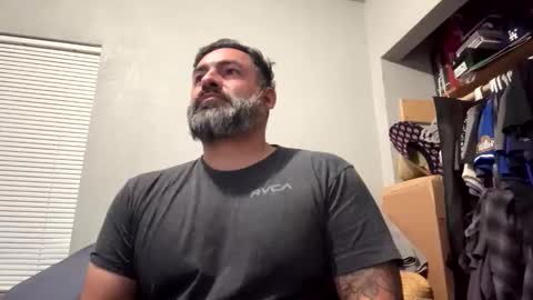 suavecito67 online show from March 2026 02:47:02 AM