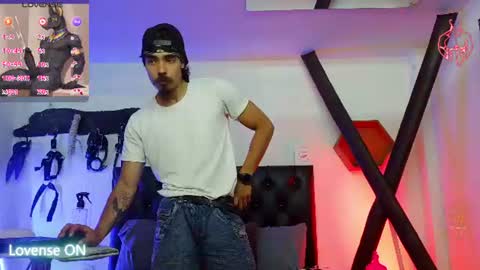 Snapshot of subarashi_ishi69 chatting on July 2026 06:11:01 PM subarashi_ishi69 online show from July 2026 06:11:01 PM