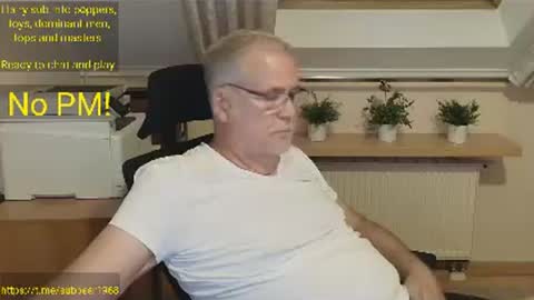 subbear1968 online show from June 2026 08:33:01 PM