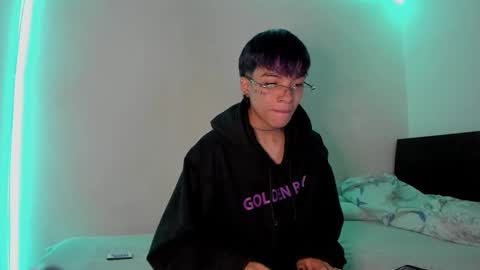 nico online show from February 2025 03:52:01 PM