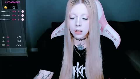 succubus_leslie online show from October 2025 09:31:02 PM