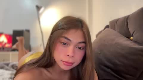 Snapshot of suckablechick chatting on January 2026 08:30:01 AM Marry online show from January 2026 08:30:01 AM