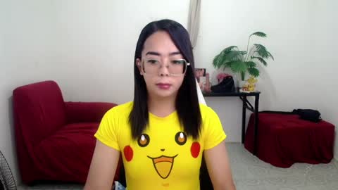 Snapshot of suequigaman chatting on March 2026 03:52:02 AM Sue online show from March 2026 03:52:02 AM