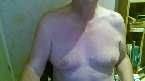 suffolkboy4 online show from February 2026 07:12:01 PM