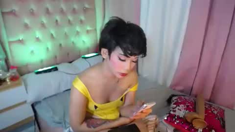 Snapshot of sugar_hally chatting on September 2025 01:39:02 AM your ultimate goddess online show from September 2025 01:39:02 AM