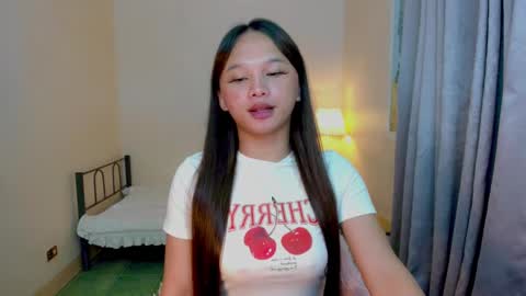 Cheska online show from March 2025 05:08:02 PM