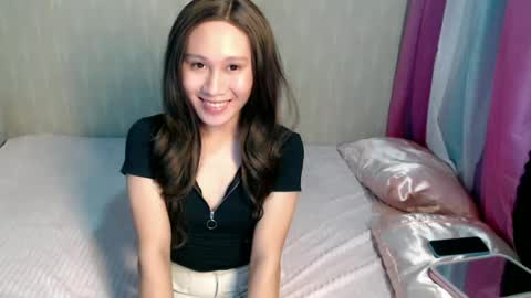 Snapshot of sugar_plum143 chatting on July 2026 10:01:01 AM CRISSA online show from July 2026 10:01:01 AM
