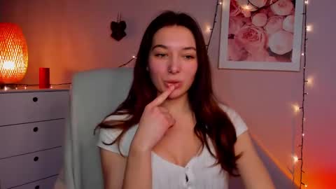 Megan online show from February 2025 06:00:01 PM