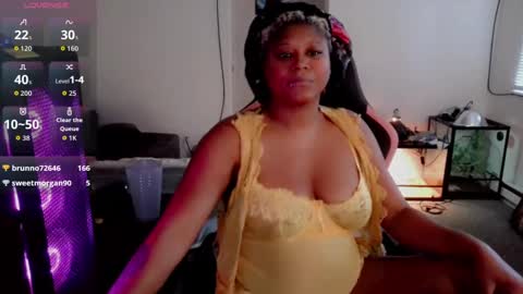 lexi love online show from September 2025 09:05:01 PM