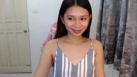 Snapshot of sugarcandiesx chatting on February 2025 10:37:02 PM Ellen online show from February 2025 10:37:02 PM