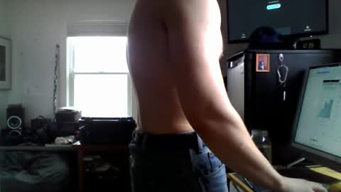 Snapshot of sugardotdom chatting on April 2026 02:35:01 PM Sugar online show from April 2026 02:35:01 PM