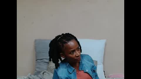 Snapshot of sugarpoppy24xxx chatting on November 2025 05:36:02 PM sugarpoppy24xxx online show from November 2025 05:36:02 PM