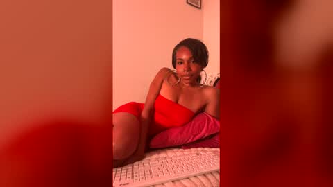 Kim Lee online show from June 2026 12:40:02 PM