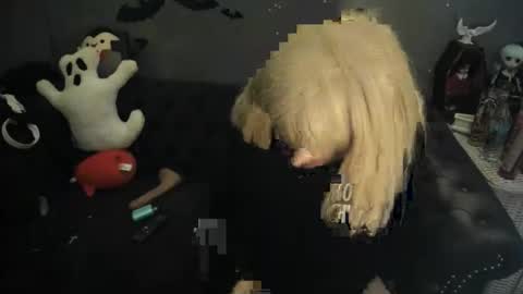 Snapshot of sugary_sweet chatting on November 2025 06:45:01 AM Sugary online show from November 2025 06:45:01 AM