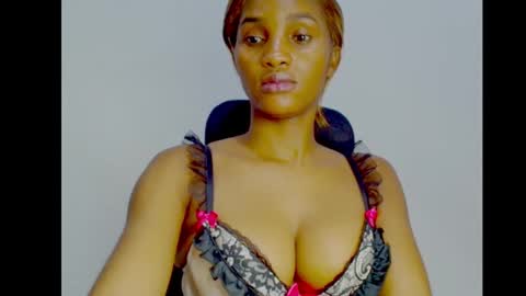 Ivy online show from September 2025 12:33:01 AM