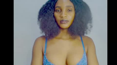 Ivy online show from October 2025 10:10:01 PM