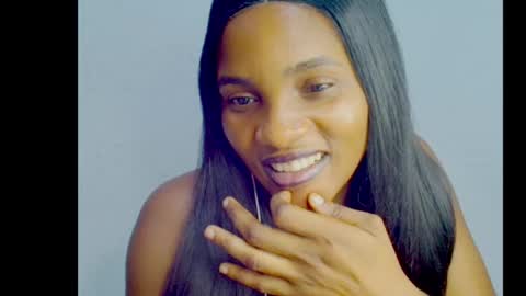 Ivy online show from November 2025 07:13:02 PM