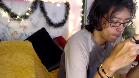suggabrown_ online show from December 2024 05:13:01 AM