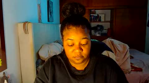 Cami   Back in 2 hours online show from October 2025 04:35:02 AM