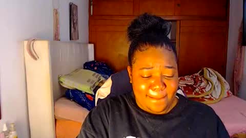 Snapshot of suggarbaby1 chatting on December 2025 05:03:01 AM Cami Back in 2 hours online show from December 2025 05:03:01 AM