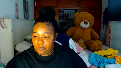 Snapshot of suggarbaby1 chatting on January 2026 06:28:02 AM Cami Back in 2 hours online show from January 2026 06:28:02 AM