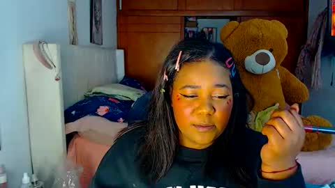 Snapshot of suggarbaby1 chatting on January 2026 04:38:02 AM Cami Back in 2 hours online show from January 2026 04:38:02 AM