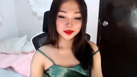 sultry cyramore online show from October 2025 04:59:01 AM