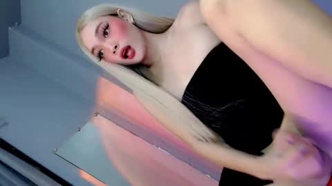 sultrybadbabe online show from October 2025 08:43:02 PM