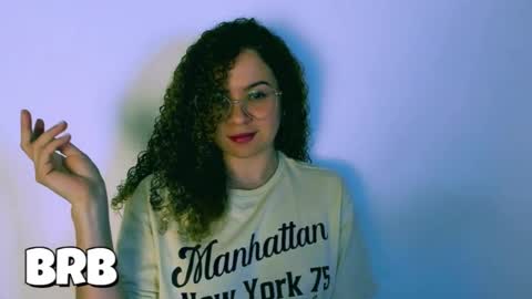 Ann online show from October 2025 07:11:02 PM