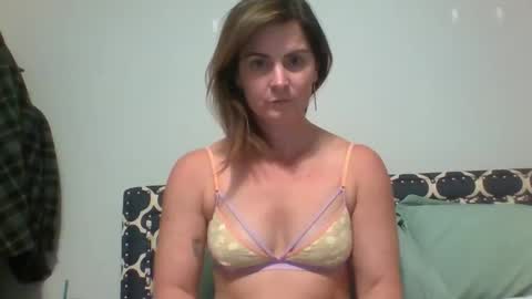 sultrywhispersx online show from November 2025 07:58:01 PM