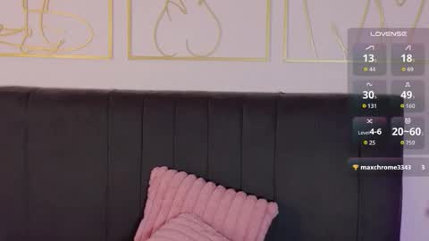 OnlyFans summer holiday online show from November 2025 07:50:01 AM