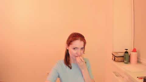 Summer Preston online show from July 2026 08:02:01 PM